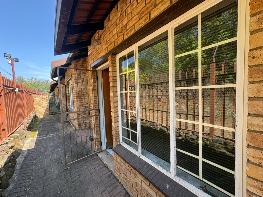 3 Bedroom Property for Sale in Safari Gardens North West